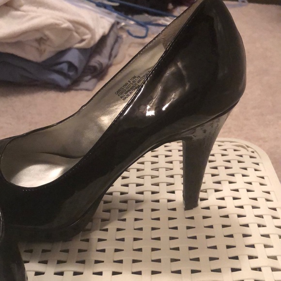 Amazing heels 🌺3 for $20 🌸bundle and save!! - Picture 3 of 5